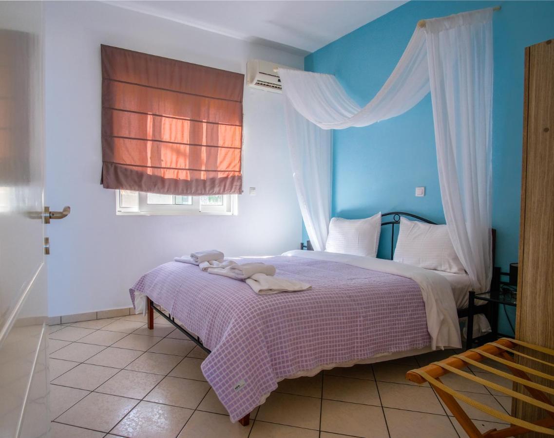 Blue Villas Agia Marina Exterior foto