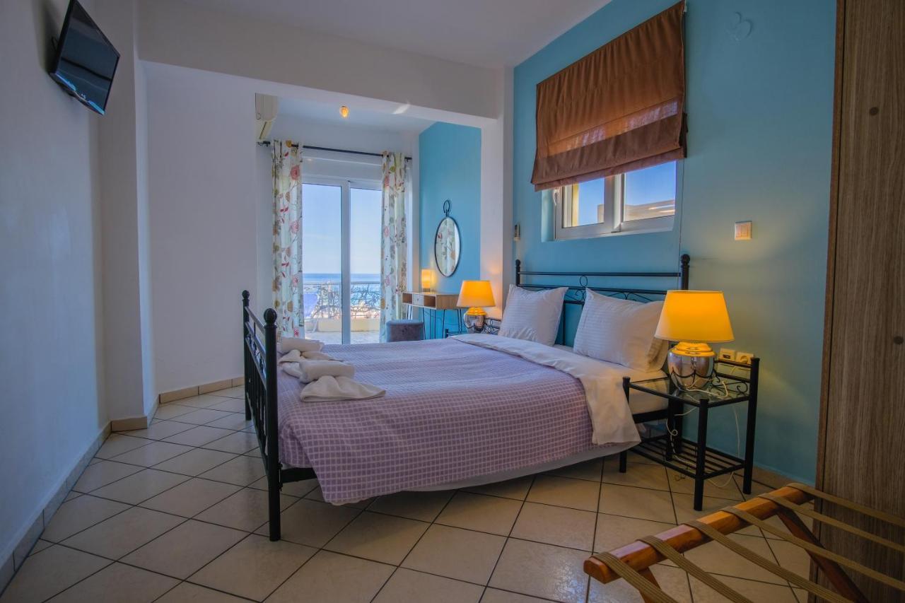 Blue Villas Agia Marina Exterior foto