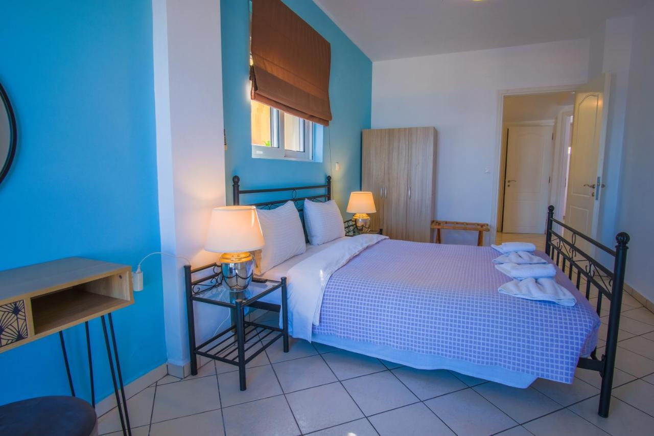 Blue Villas Agia Marina Exterior foto